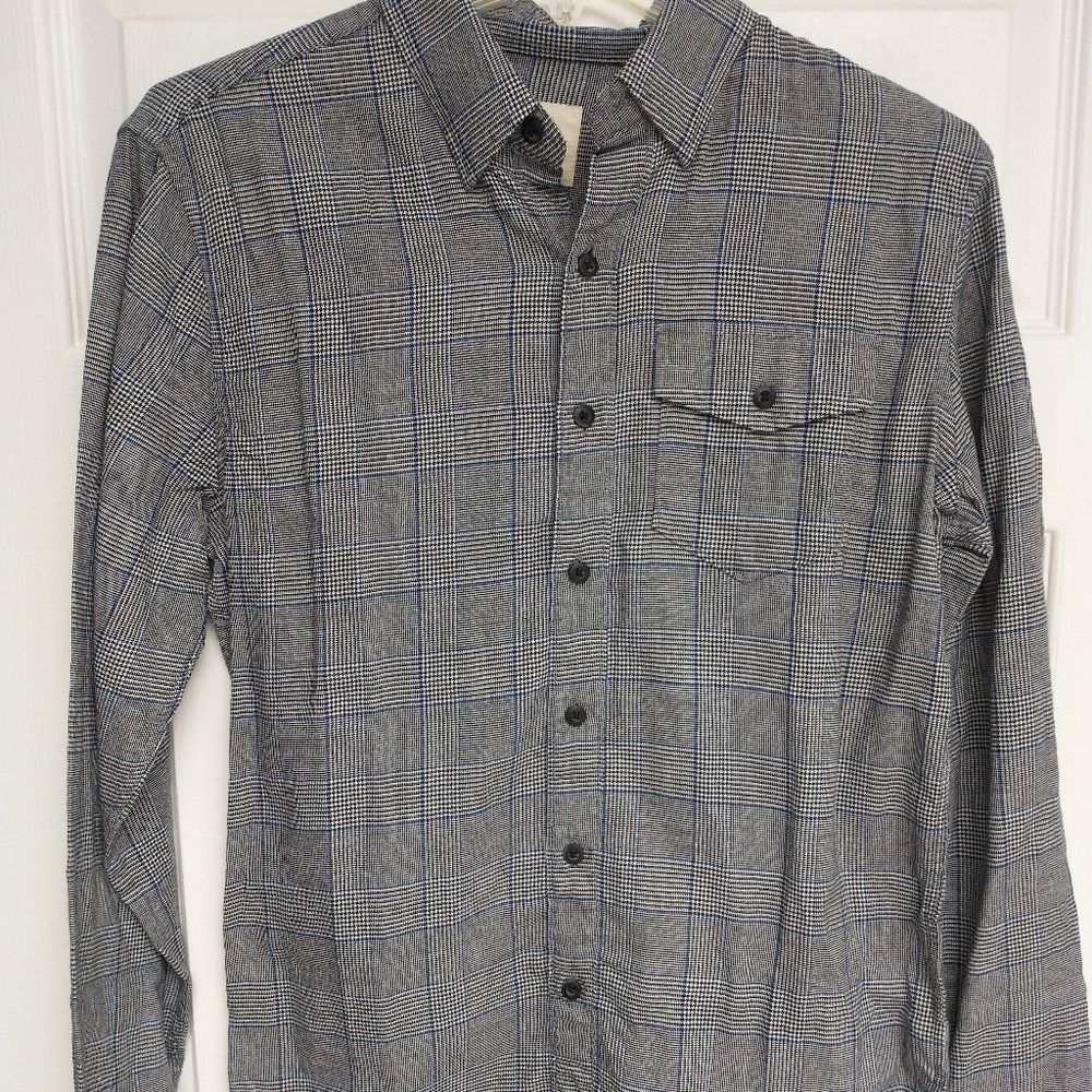 NWT American Eagle men's button down shirt, XS